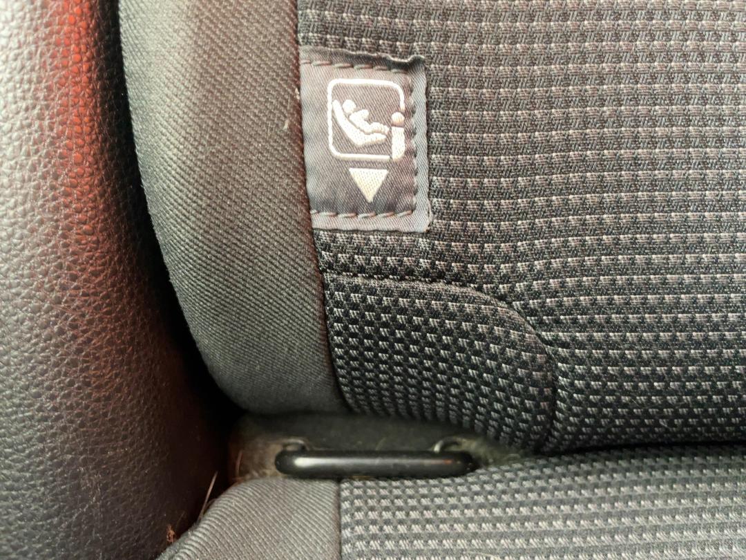 Photo '23' of Toyota Rav4 Photo '23' of Toyota Rav4