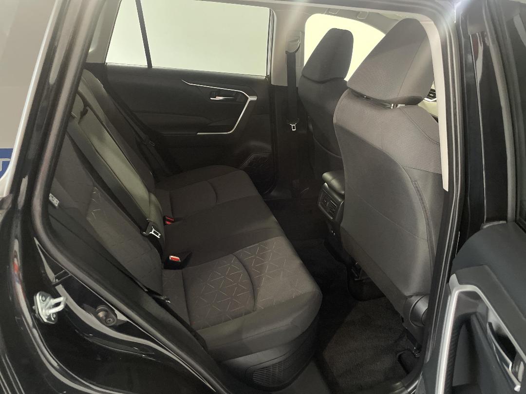 Photo '20' of Toyota Rav4