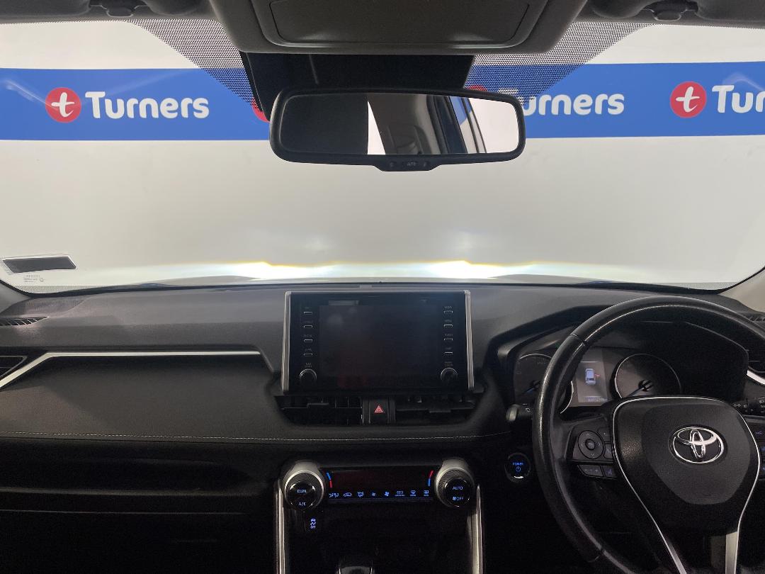 Photo '17' of Toyota Rav4