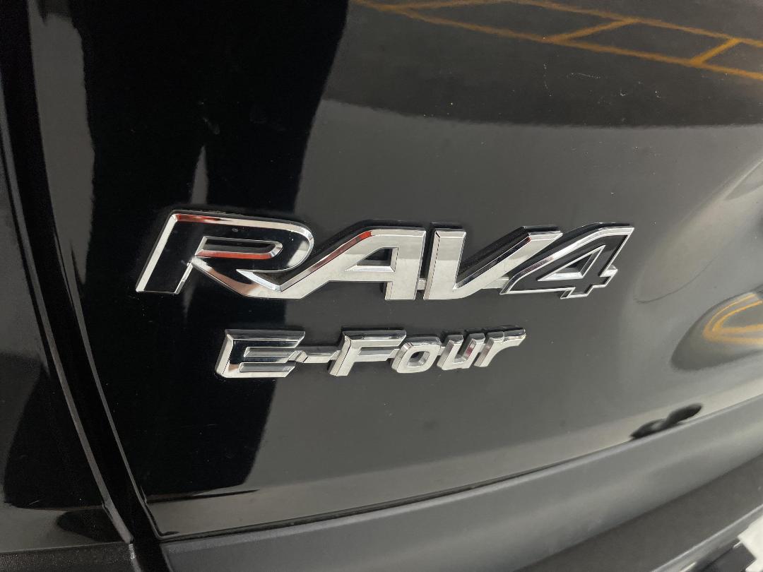 Photo '37' of Toyota Rav4