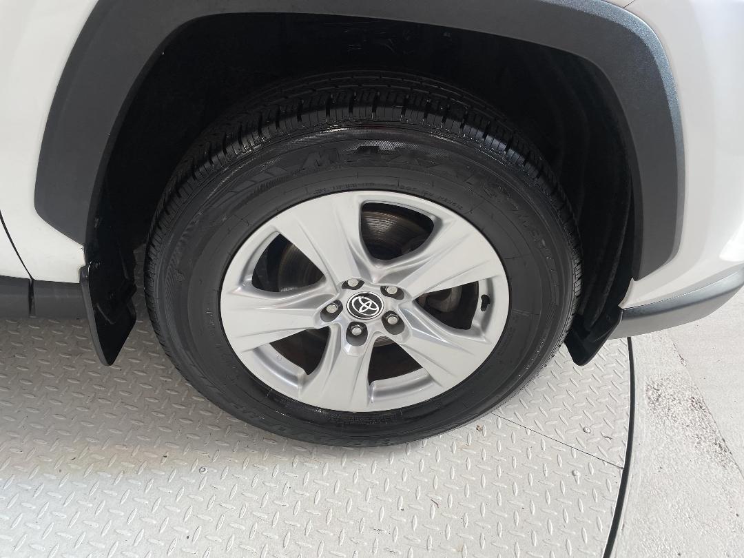 Photo '9' of Toyota Rav4 Photo '9' of Toyota Rav4