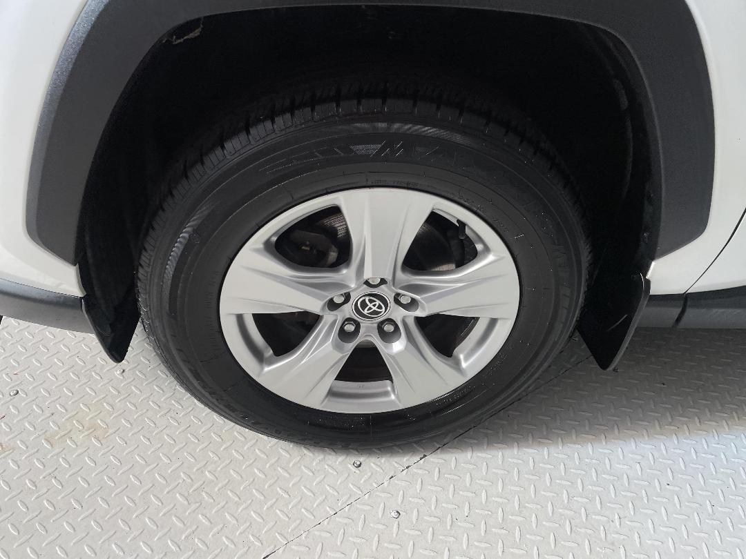 Photo '10' of Toyota Rav4 Photo '10' of Toyota Rav4