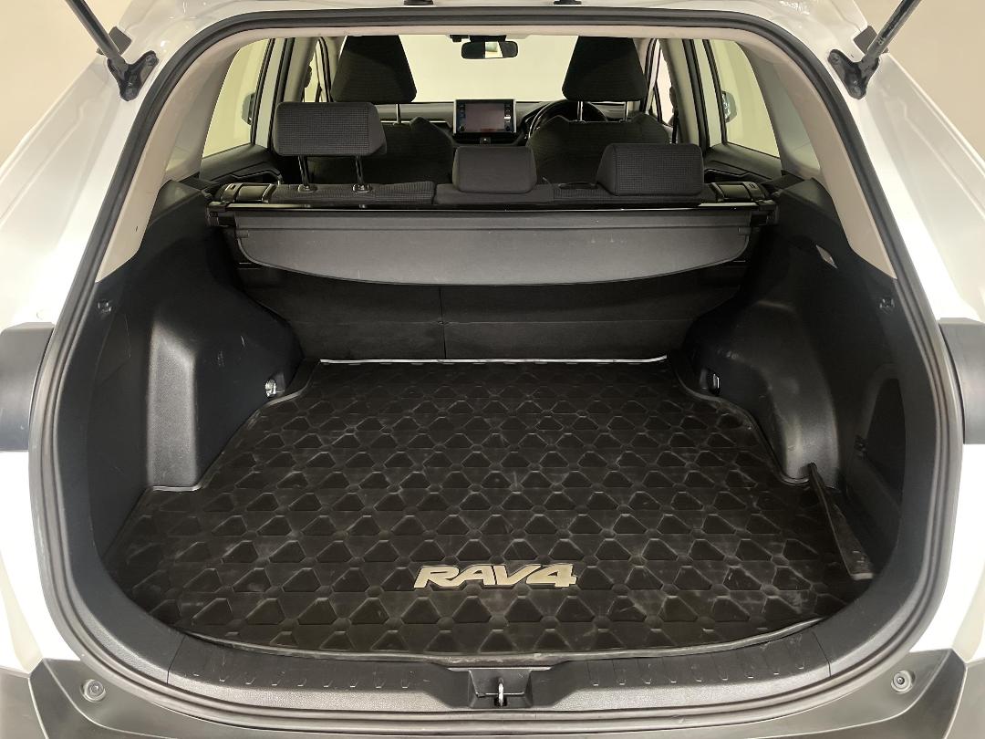 Photo '14' of Toyota Rav4 Photo '14' of Toyota Rav4