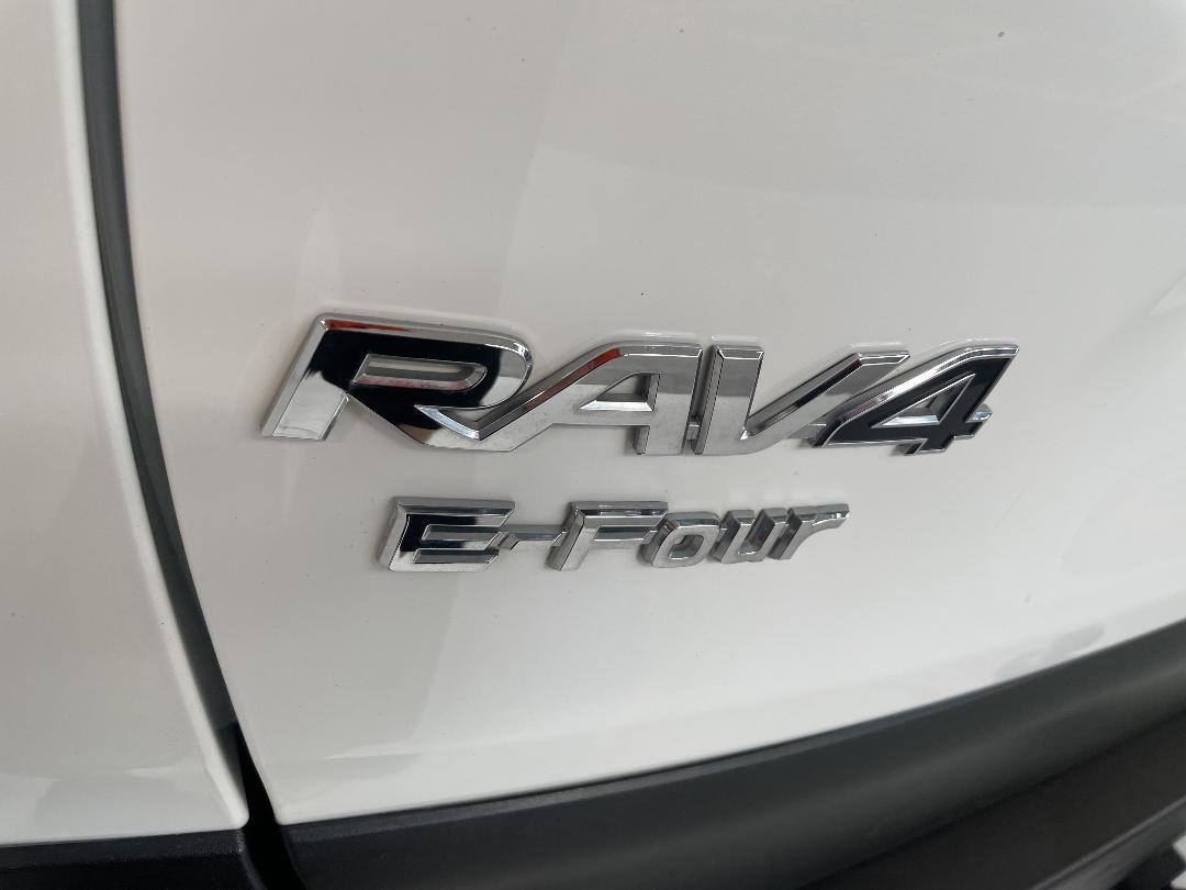 Photo '37' of Toyota Rav4 Photo '37' of Toyota Rav4