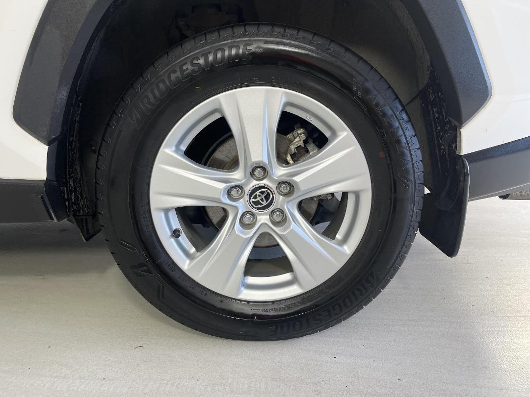 Photo '11' of Toyota Rav4 Photo '11' of Toyota Rav4