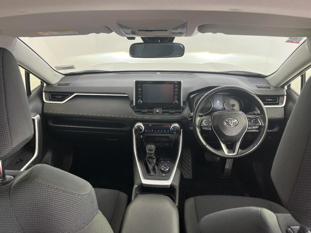 Photo '17' of Toyota Rav4 Photo '17' of Toyota Rav4