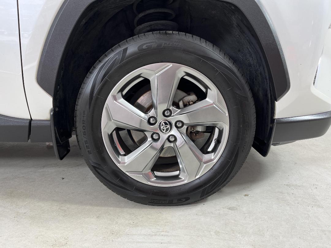 Photo '9' of Toyota Rav4 Photo '9' of Toyota Rav4