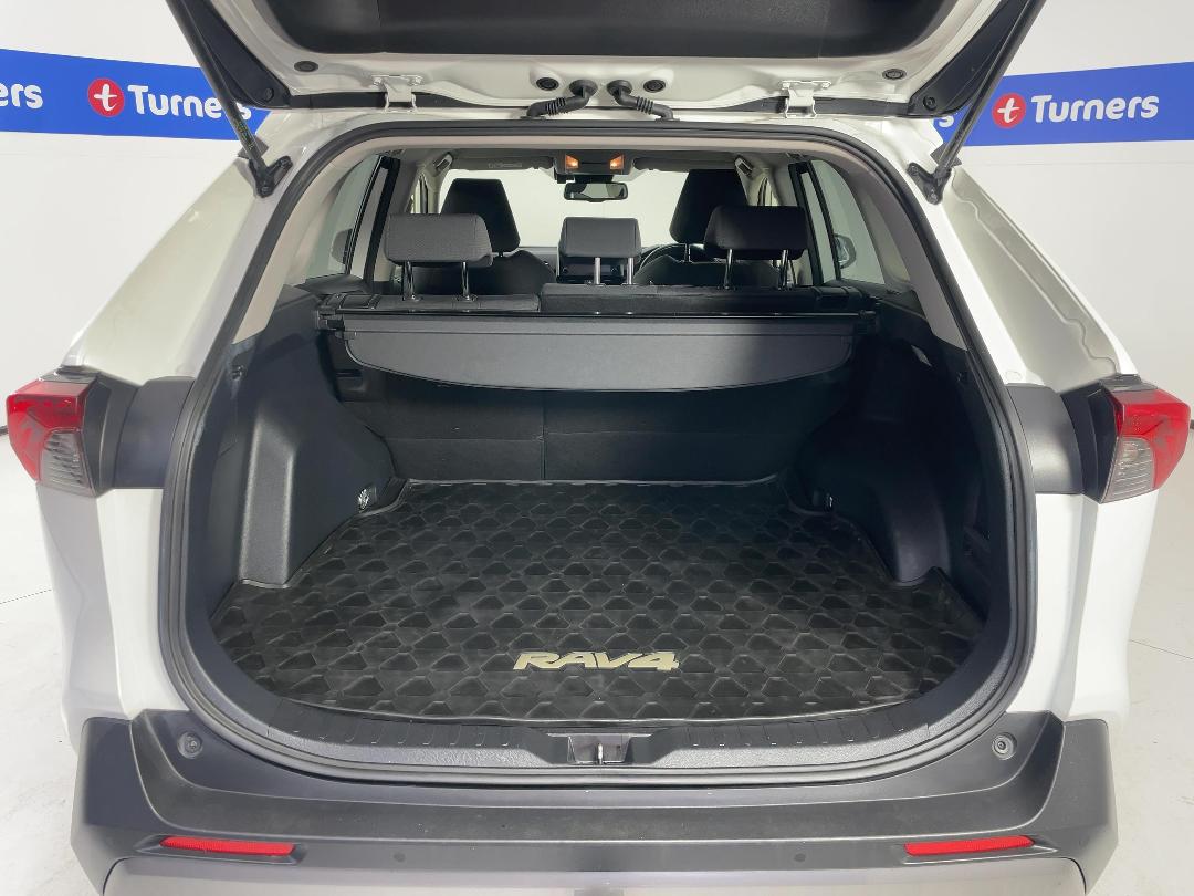 Photo '14' of Toyota Rav4