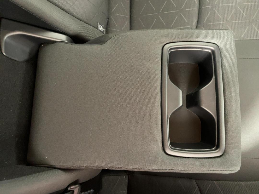 Photo '24' of Toyota Rav4