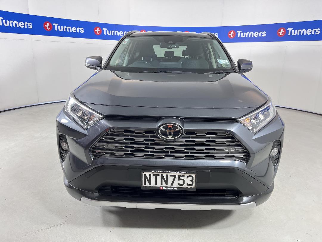 Photo '2' of Toyota Rav4