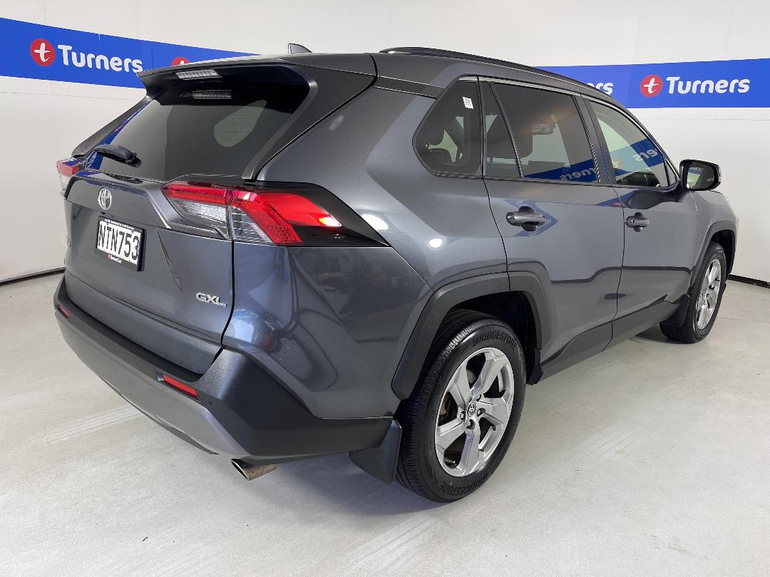 Photo '7' of Toyota Rav4