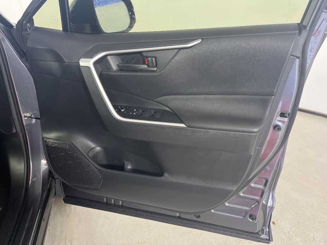 Photo '15' of Toyota Rav4 Photo '15' of Toyota Rav4