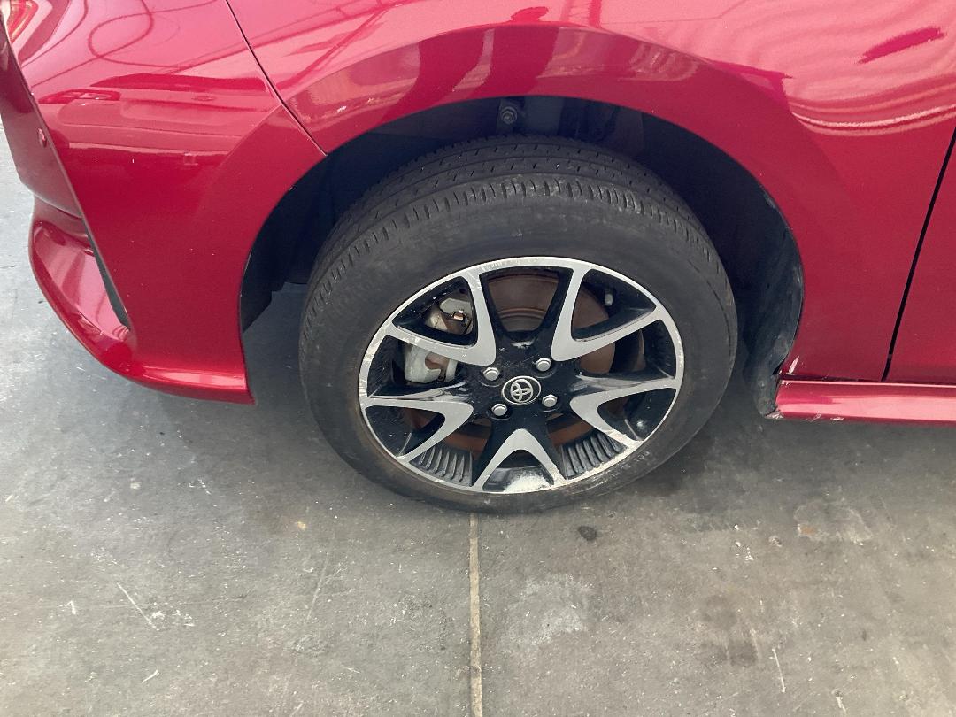 Photo '6' of Toyota Yaris