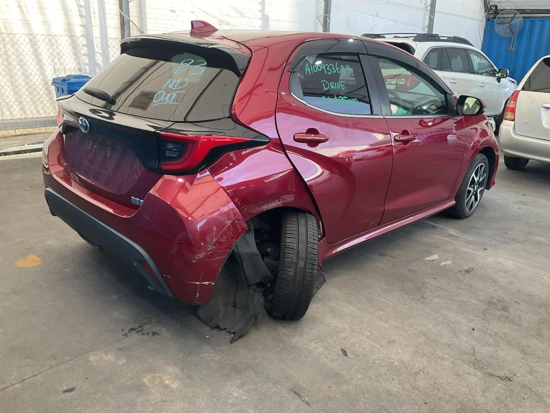 Photo '14' of Toyota Yaris