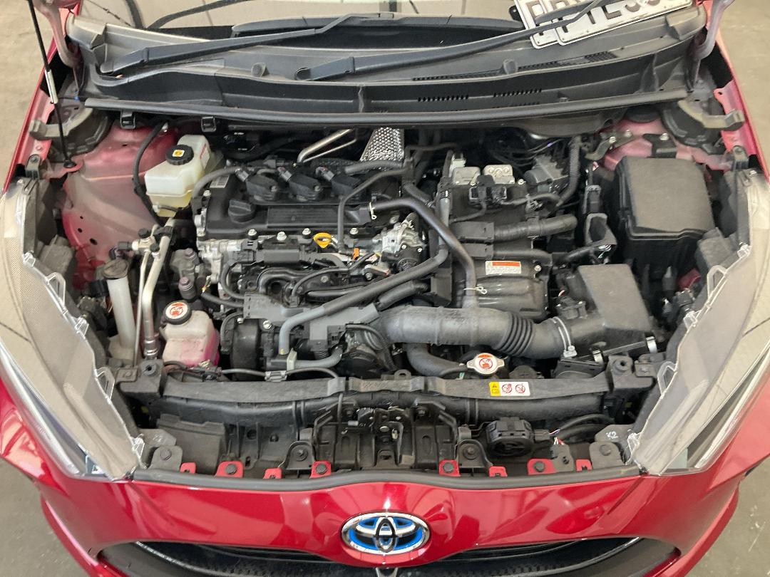 Photo '23' of Toyota Yaris