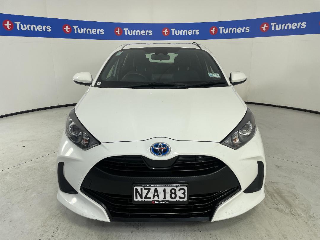 Photo '2' of Toyota Yaris Photo '2' of Toyota Yaris