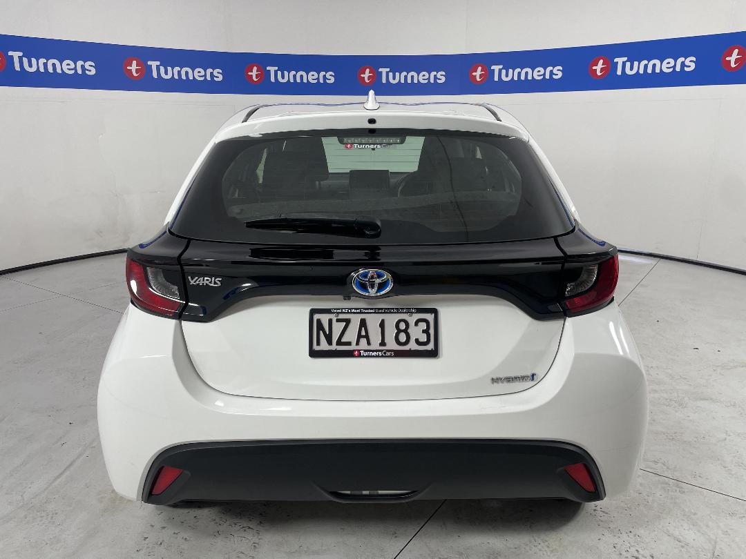 Photo '6' of Toyota Yaris Photo '6' of Toyota Yaris