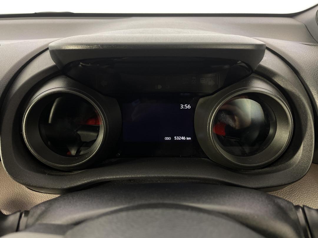 Photo '21' of Toyota Yaris Photo '21' of Toyota Yaris