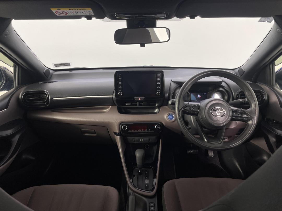 Photo '17' of Toyota Yaris Photo '17' of Toyota Yaris