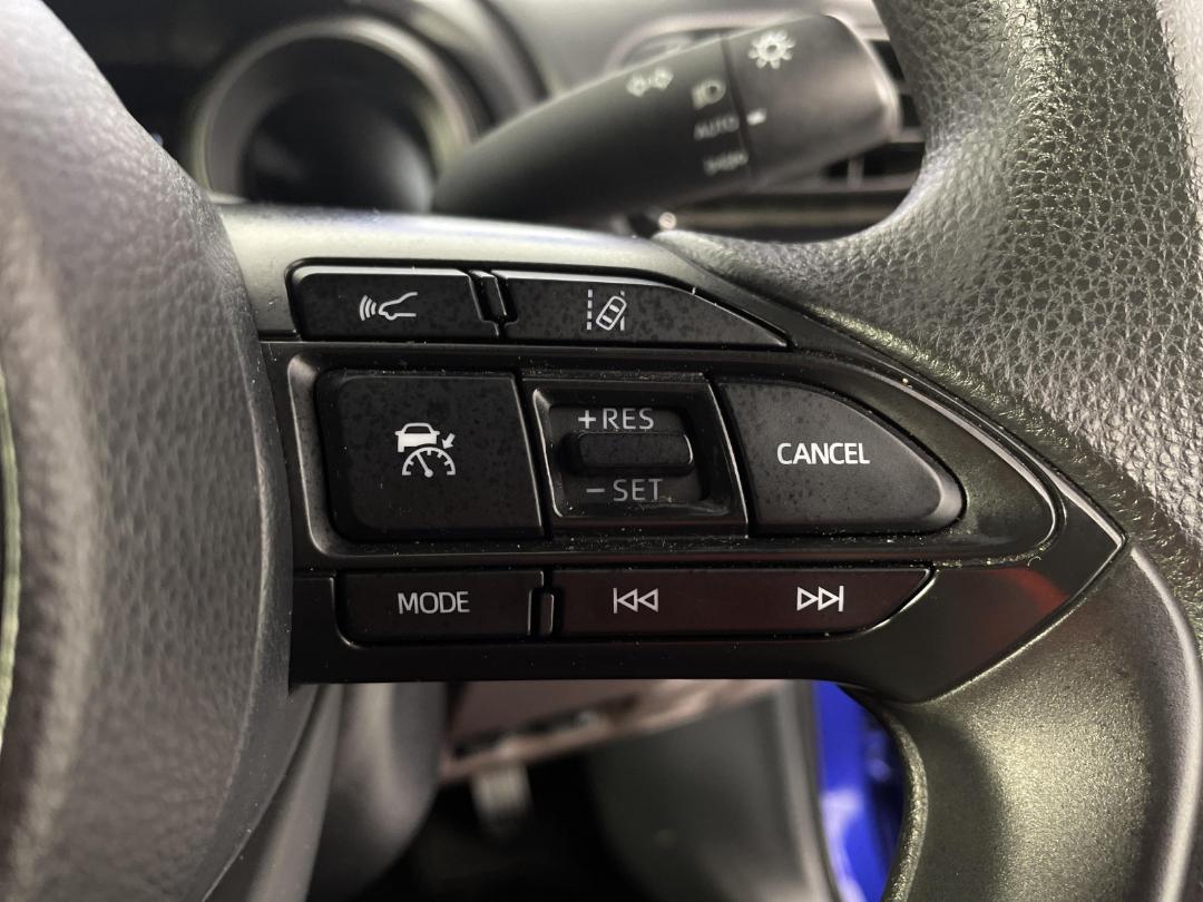 Photo '24' of Toyota Yaris Photo '24' of Toyota Yaris