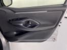 Thumbnail '15' of Toyota Yaris Thumbnail '15' of Toyota Yaris