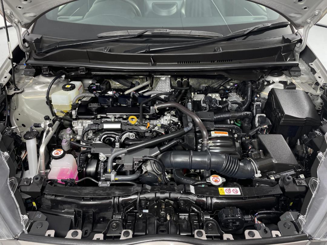 Photo '13' of Toyota Yaris