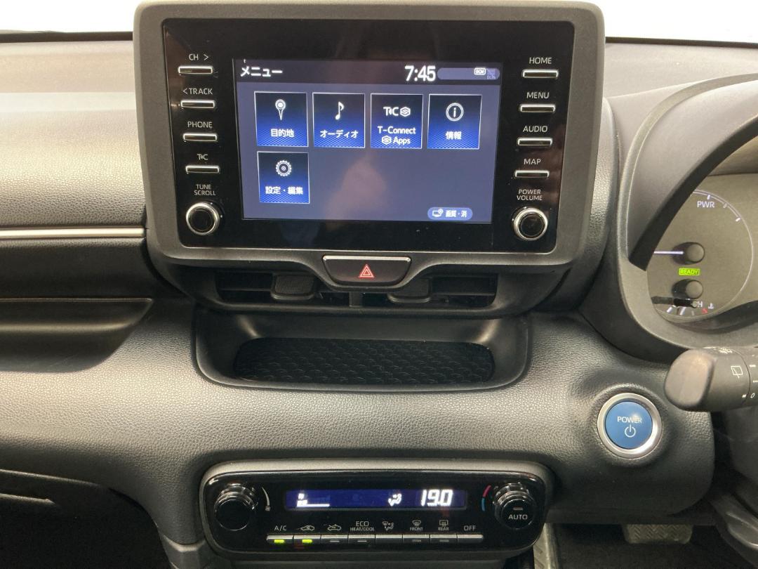 Photo '18' of Toyota Yaris