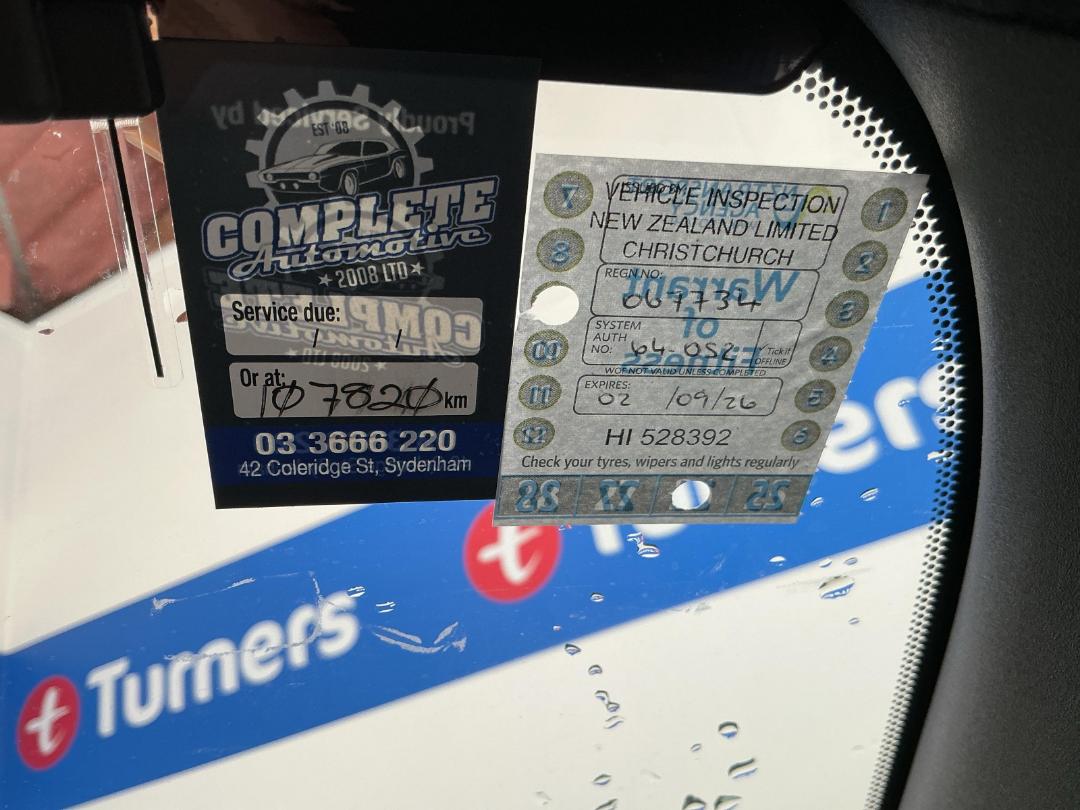 Photo '26' of Toyota Yaris