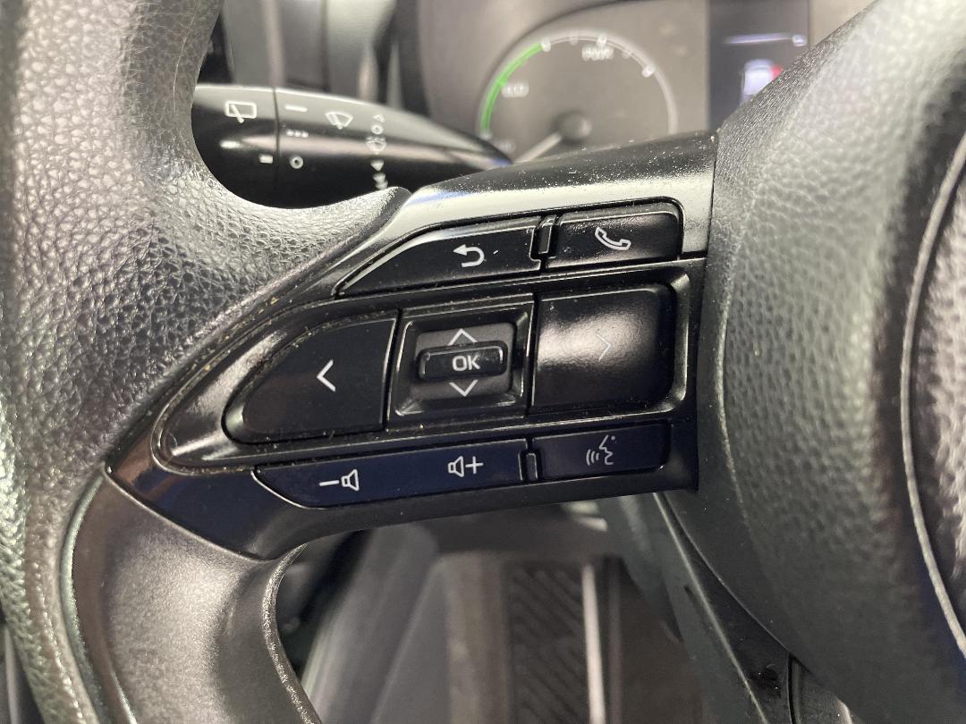 Photo '24' of Toyota Yaris