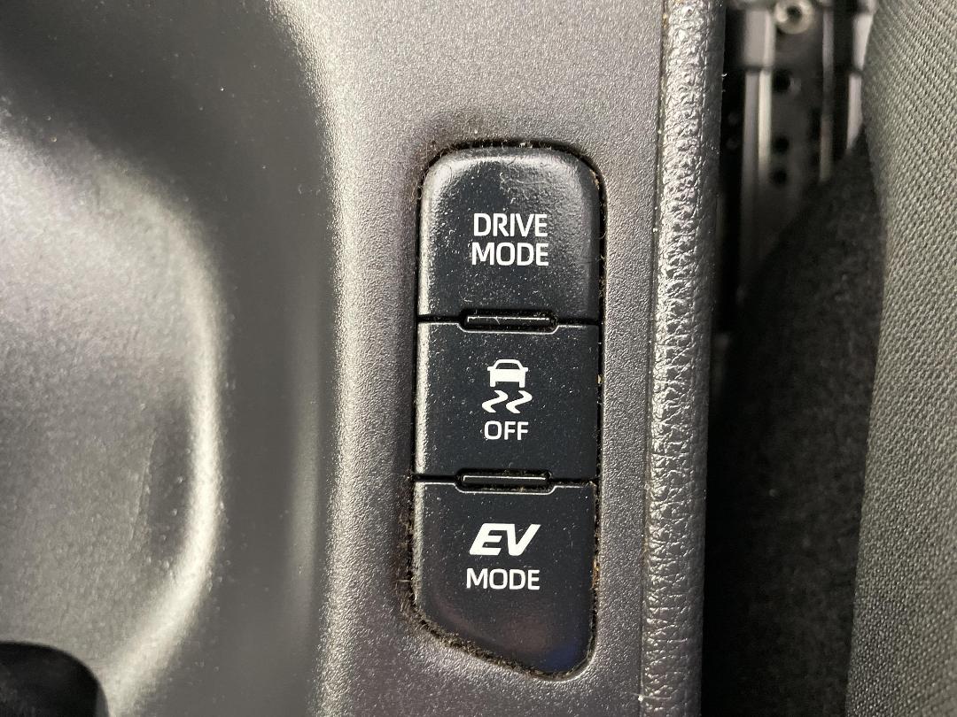 Photo '26' of Toyota Yaris