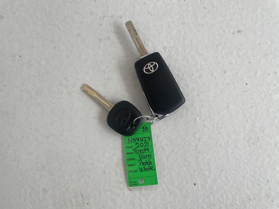 Photo '22' of Toyota Yaris