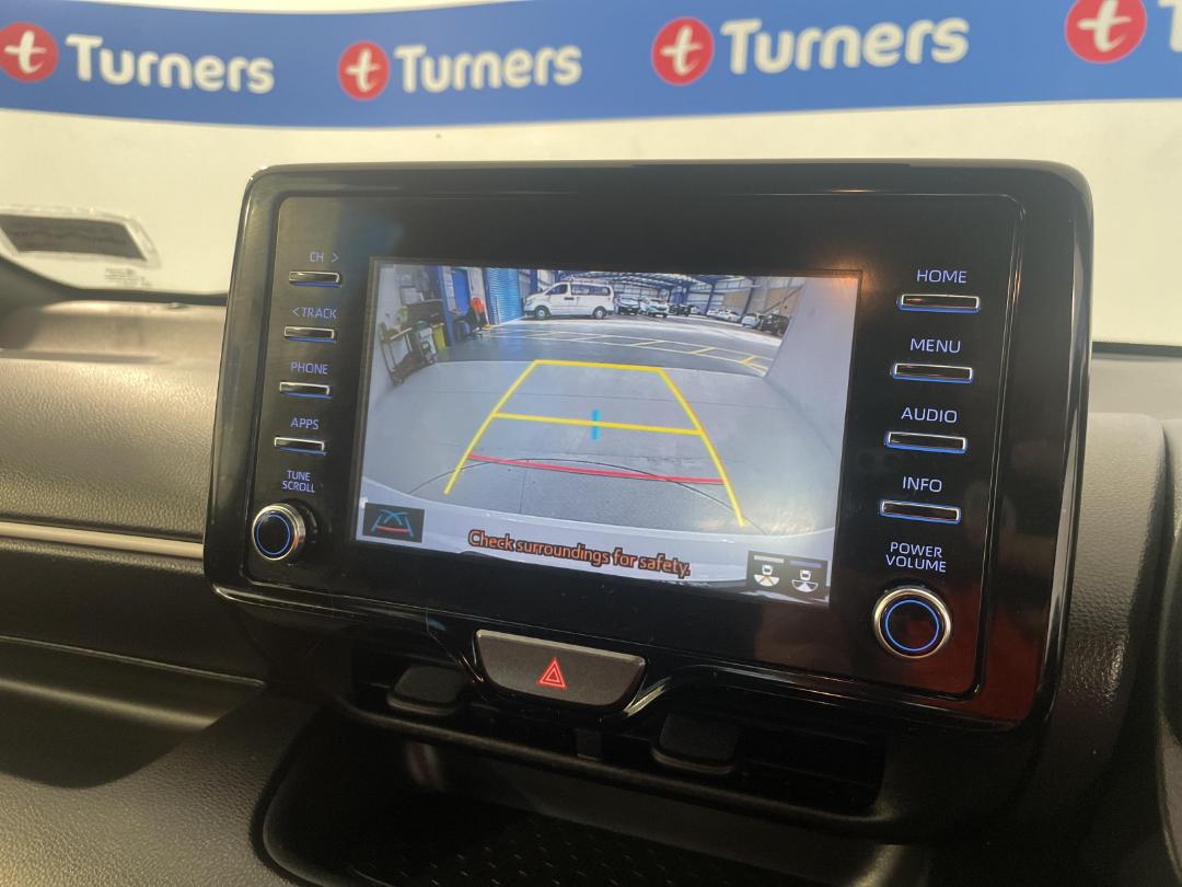 Photo '29' of Toyota Yaris