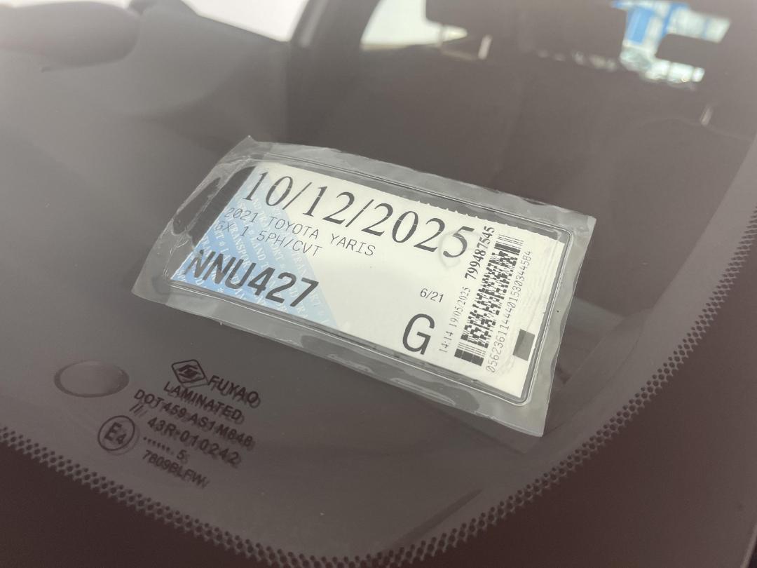 Photo '34' of Toyota Yaris