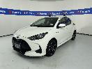 Thumbnail '4' of Toyota Yaris