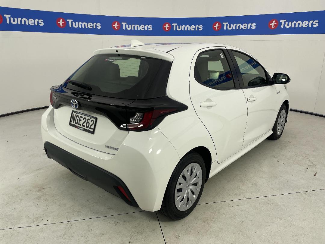 Photo '7' of Toyota Yaris