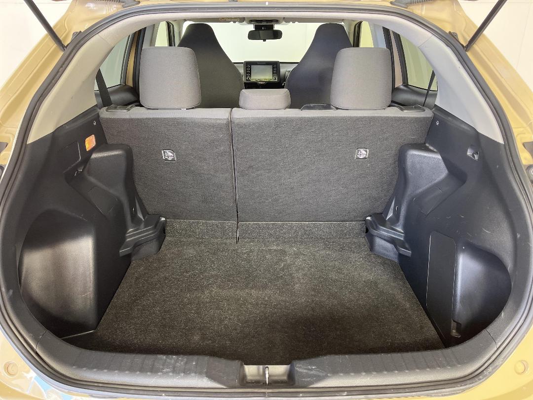 Photo '14' of Toyota Yaris Photo '14' of Toyota Yaris