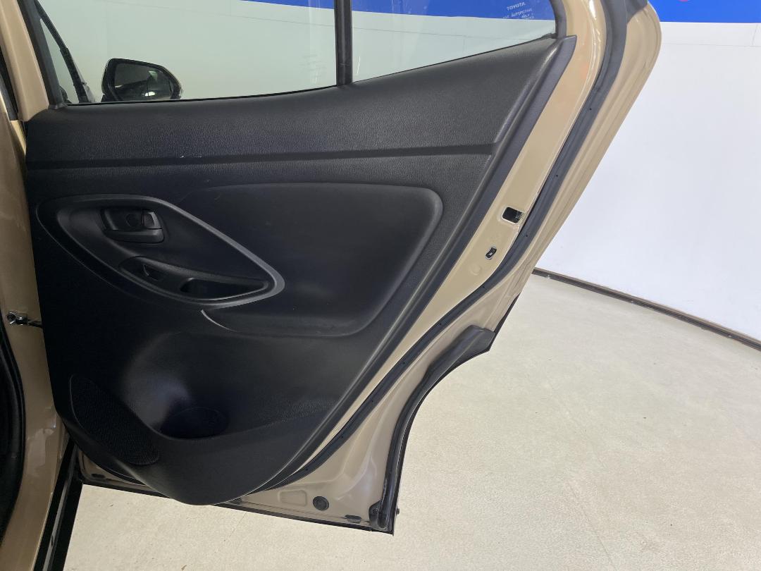 Photo '19' of Toyota Yaris Photo '19' of Toyota Yaris