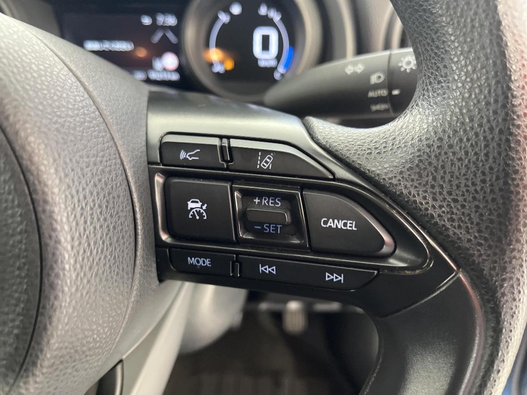 Photo '28' of Toyota Yaris Photo '28' of Toyota Yaris