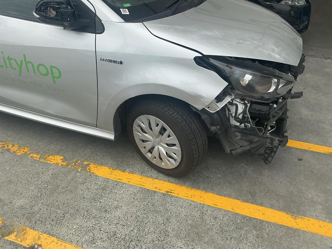 Photo '2' of Toyota Yaris GX