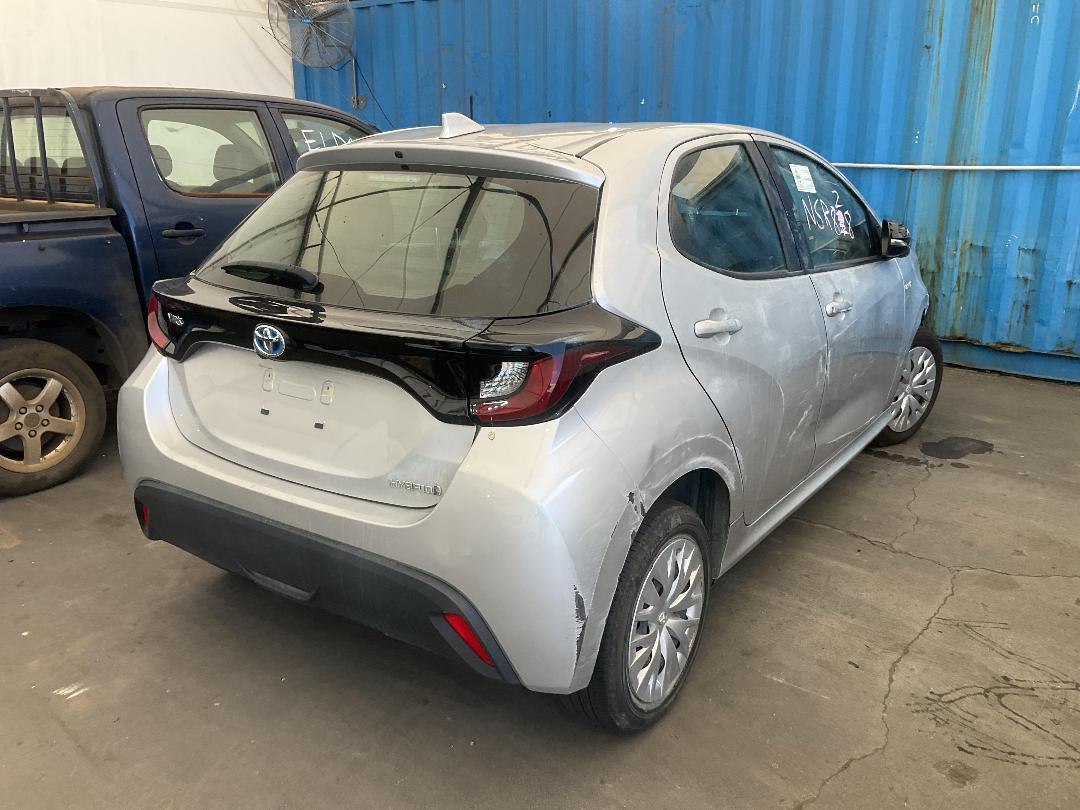 Photo '12' of Toyota Yaris GX