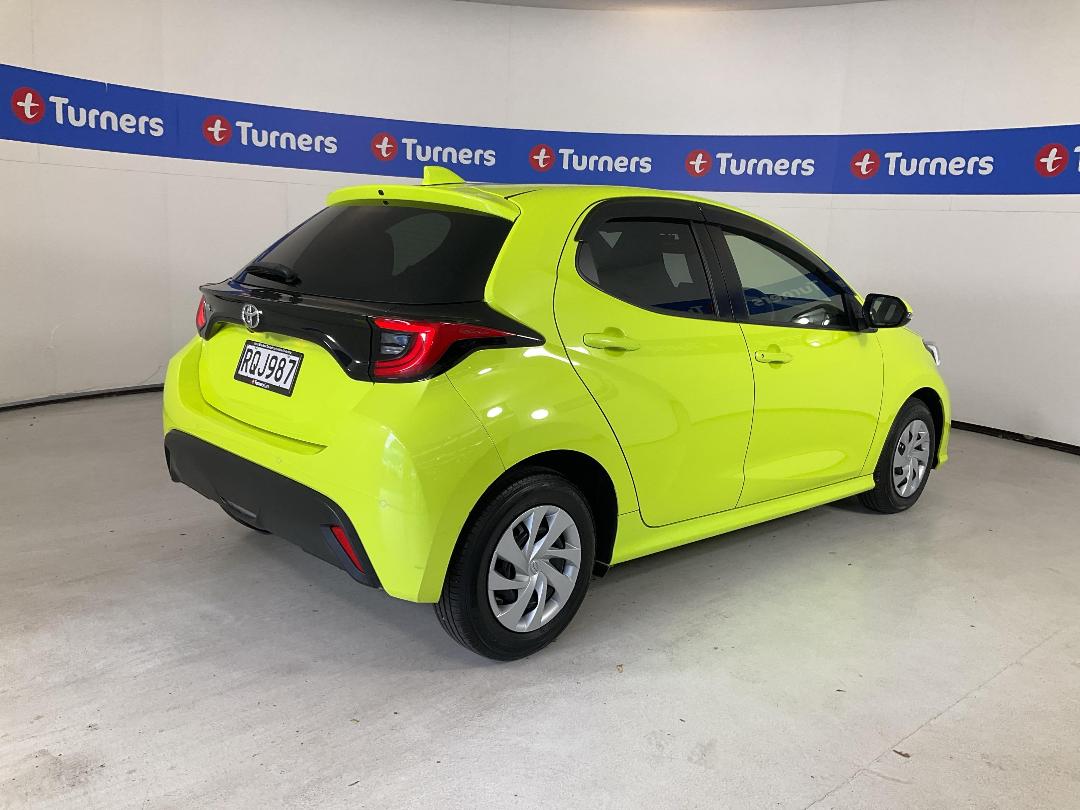 Photo '7' of Toyota Yaris