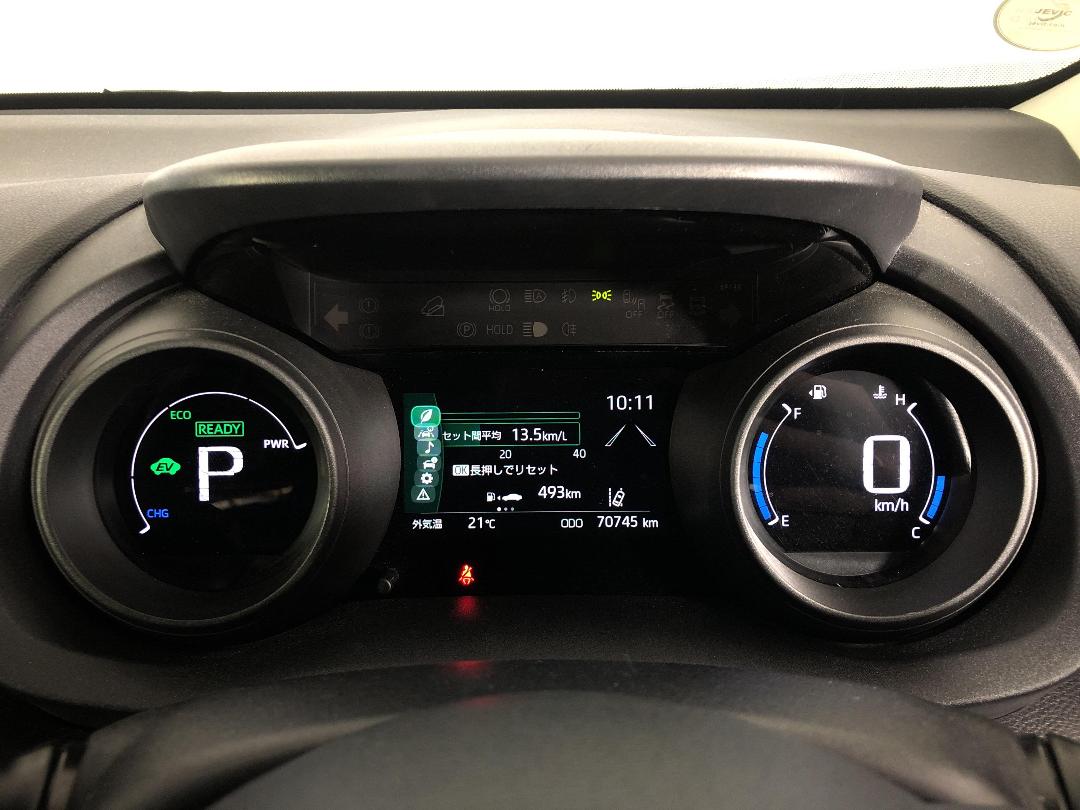 Photo '21' of Toyota Yaris Cross