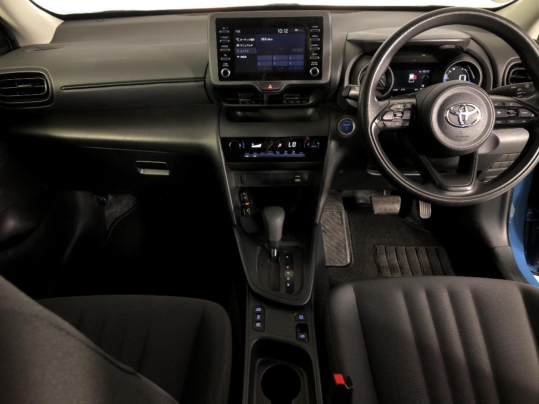 Photo '17' of Toyota Yaris Cross