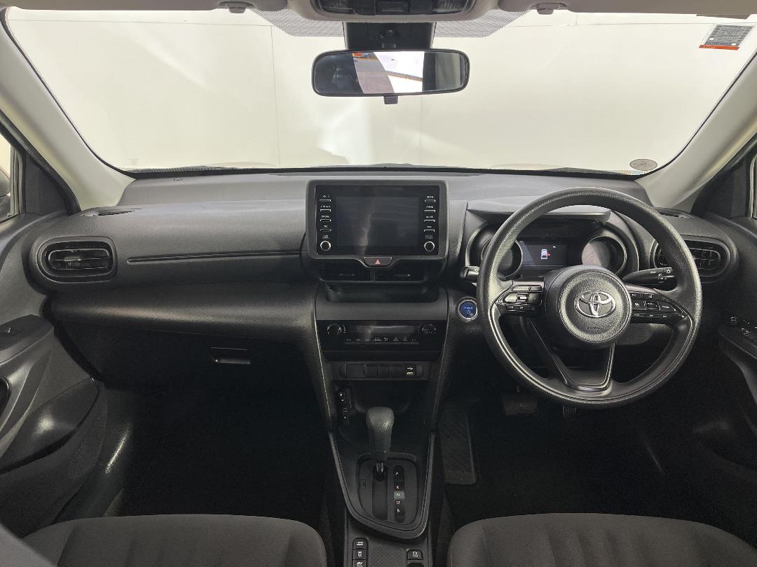 Photo '17' of Toyota Yaris Cross