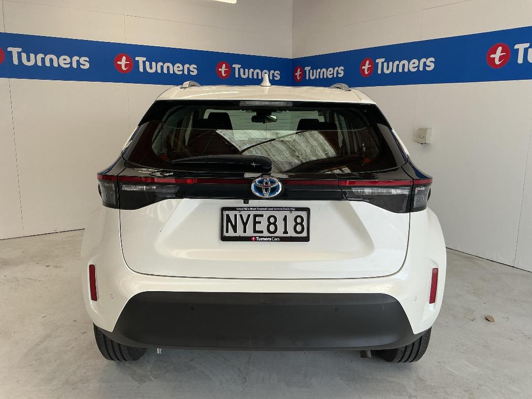 Photo '6' of Toyota Yaris Cross