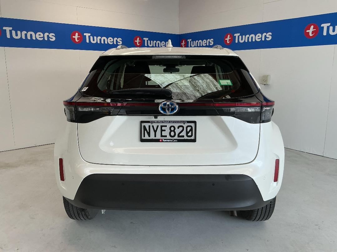 Photo '6' of Toyota Yaris Cross