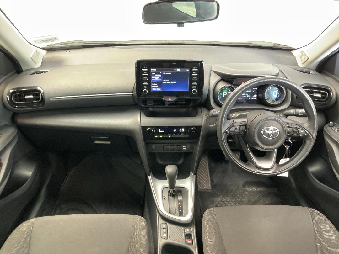 Photo '17' of Toyota Yaris Cross