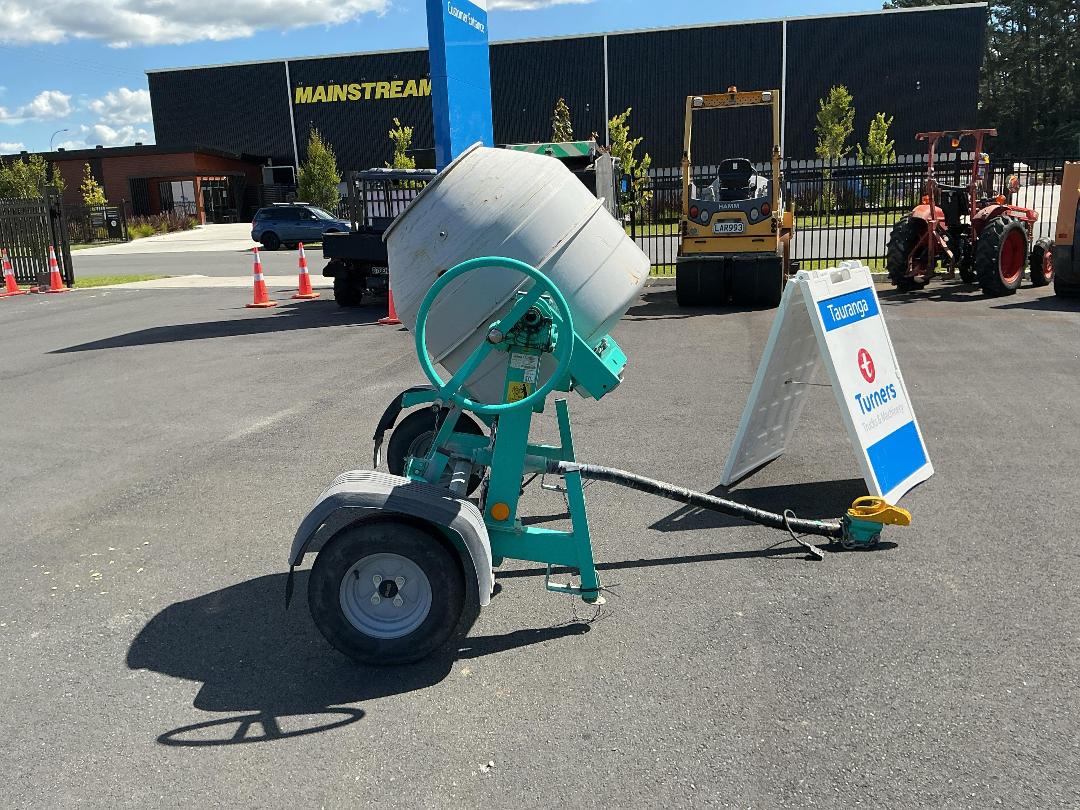 Photo '3' of TRAILER IMER S350 MIXER Other Trailers