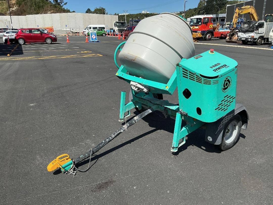 Photo '9' of TRAILER IMER S350 MIXER Other Trailers