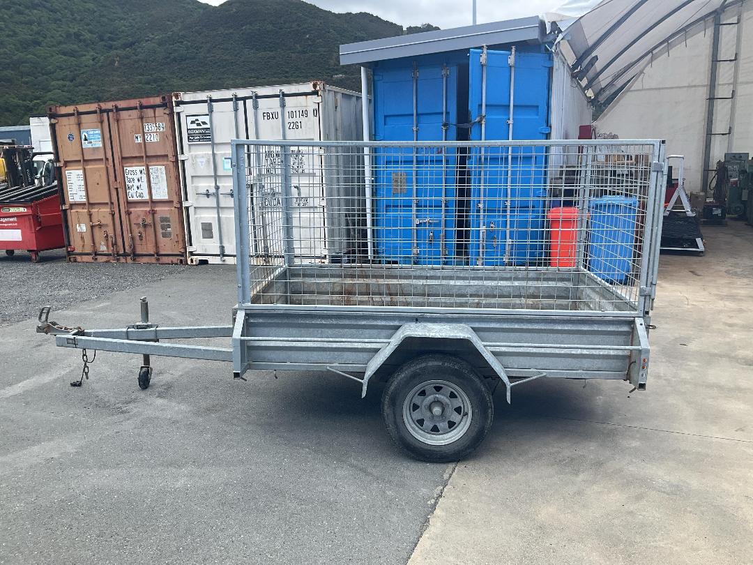 Photo '10' of TRAILER TRAYLA